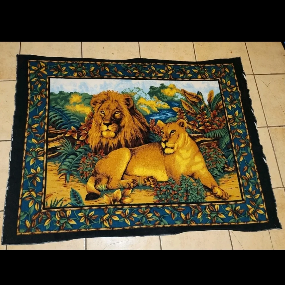 Wildlife Lion and Lioness Fleece Blacket Throw Blanket Multicolored
